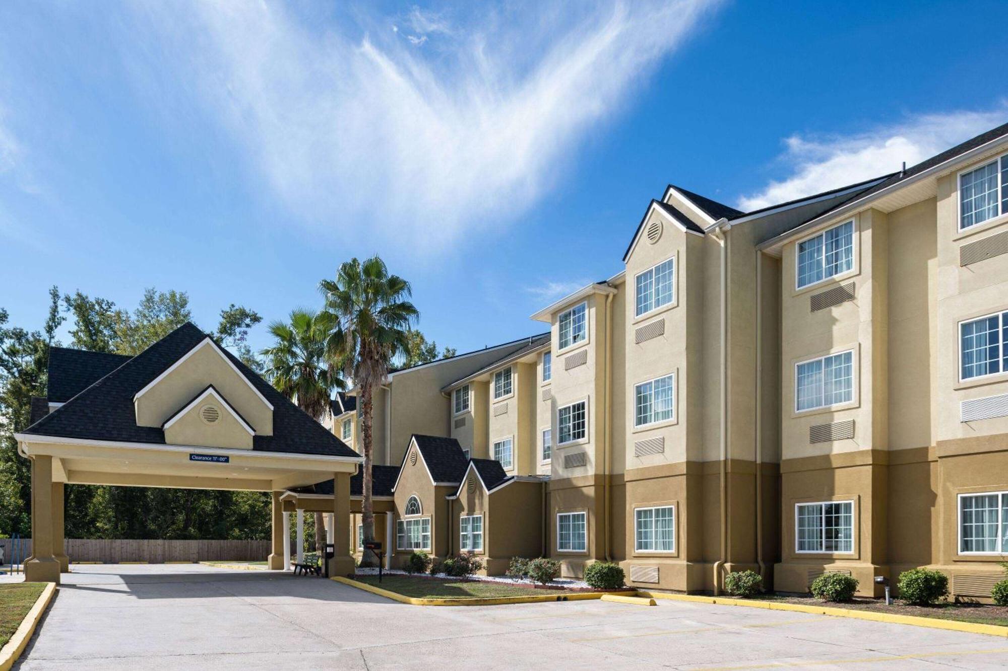 Microtel Inn & Suites By Wyndham Of Houma Exterior photo